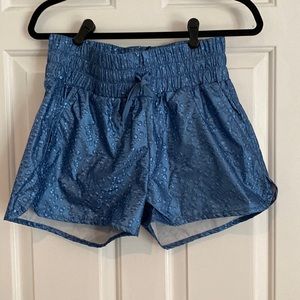 ZYIA Blue Steel Bubble High Rise Bomber Shorts Size Medium